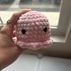 Crocheted baby octopus 🐙